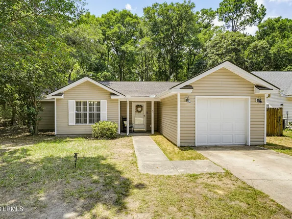 24 Eagle Trace Court, Beaufort, SC 29907