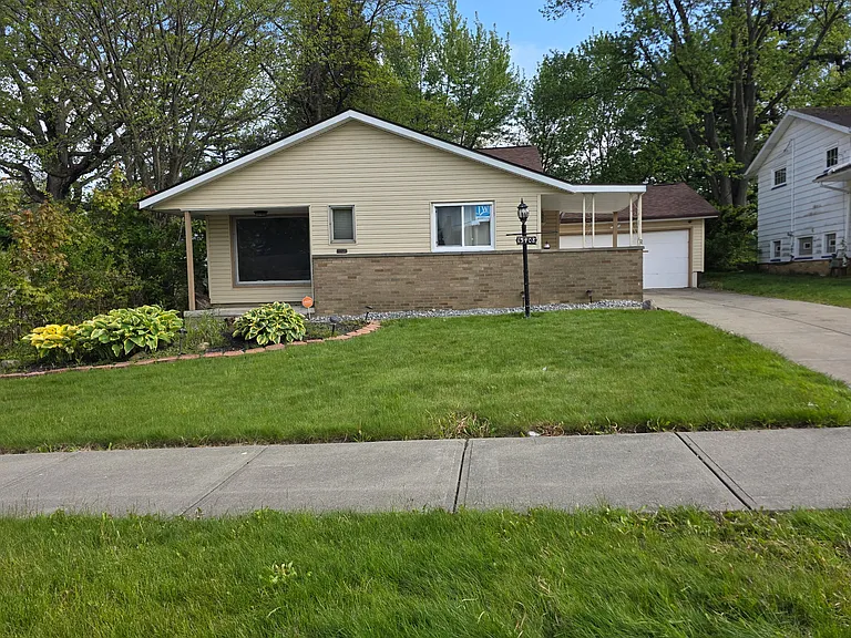 13408 Bangor Ave — Photo 1