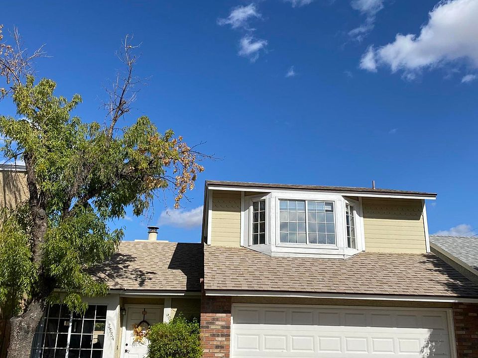1st image of 3554 E Montreal Pl