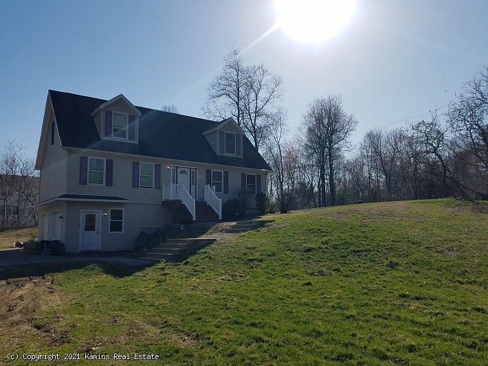 1st image of 185 Green Ave