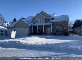 1606 S Carver Ln, Appleton, WI 54914
