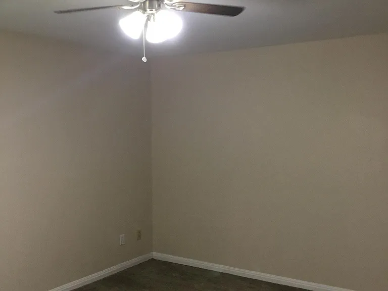 1639 Anna Lee Dr — Photo 16