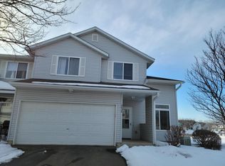 2038 Parkway Ave, Shakopee, MN 55379