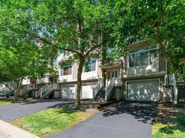 8829 Brunswick Path #1204, Inver Grove Heights, MN 55076