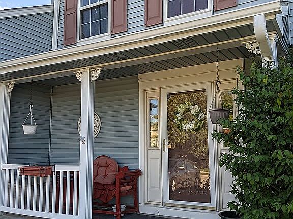 2nd image of 2705 Duane Ave