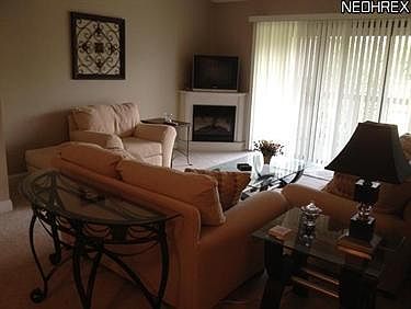 5th image of 3800 Rosemont Blvd APT 105E