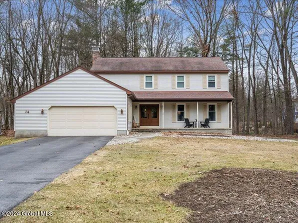14 Knollwood Drive, Saratoga Springs, NY 12866