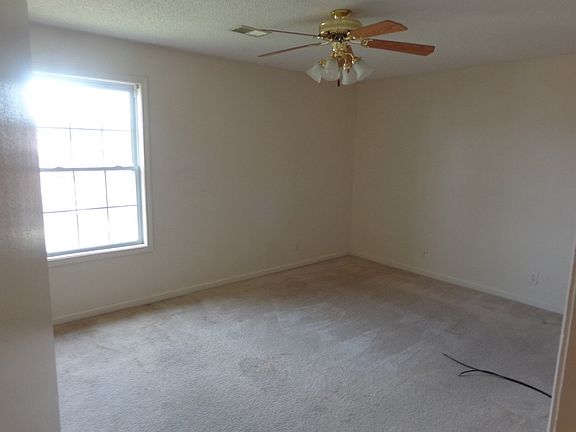 4th image of 378 Jack Miller Blvd