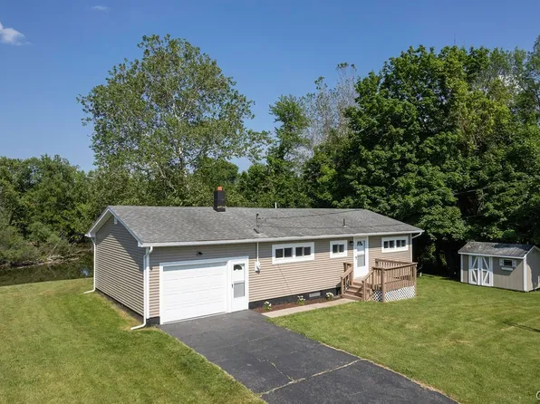 7016 Guyder Rd, Memphis, NY 13112