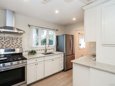 6 Gerhard Road, Plainview, NY, 11803