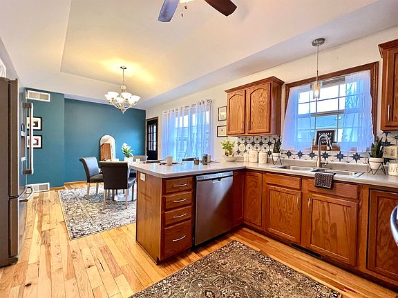 5th image of this home