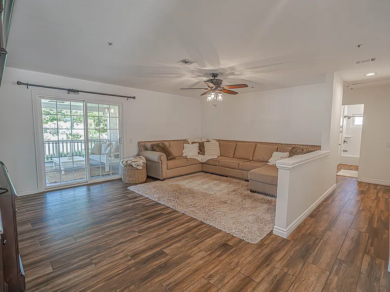 6367 Valley Sage Rd #REAR — Photo 10