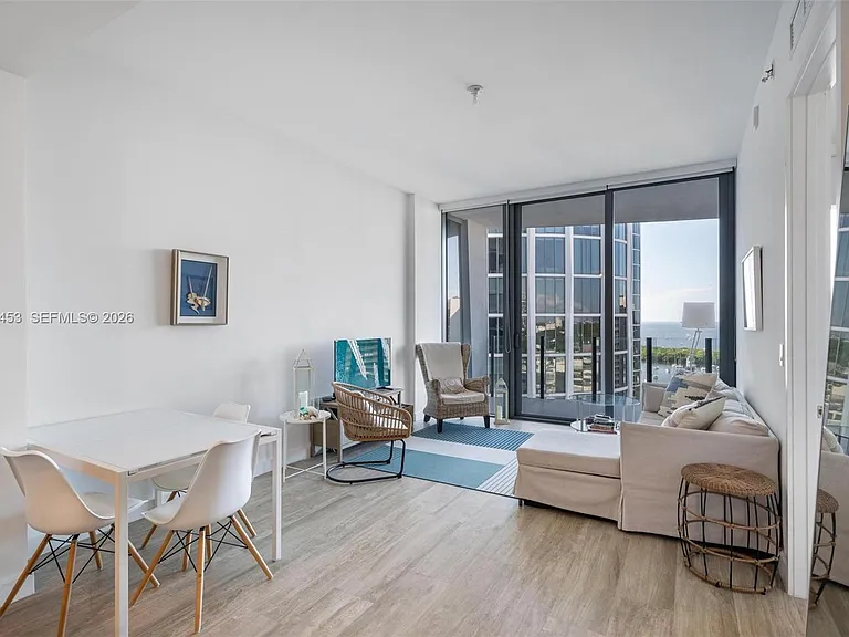 2831 S Bayshore Dr #1603 — Photo 2