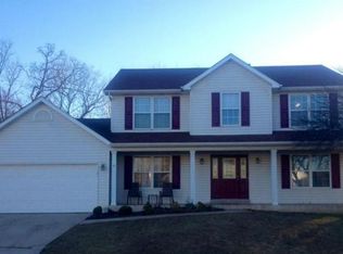 1155 Treeshade Dr, Saint Peters, MO 63376
