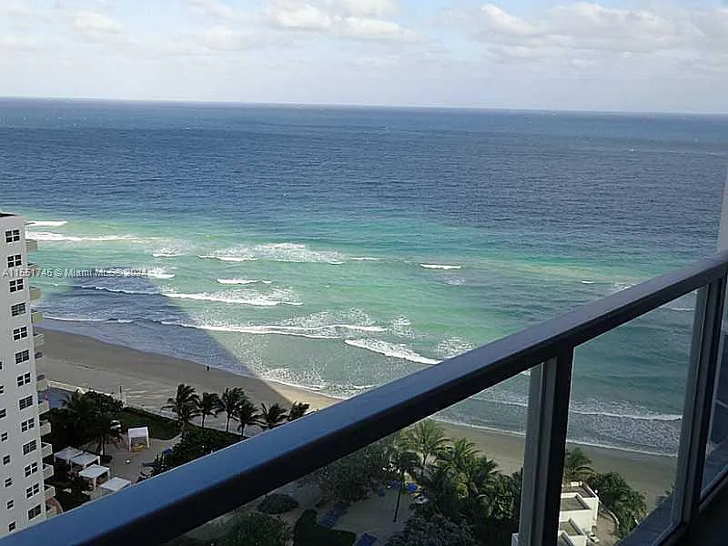 Ocean Palms Condo — Photo 4