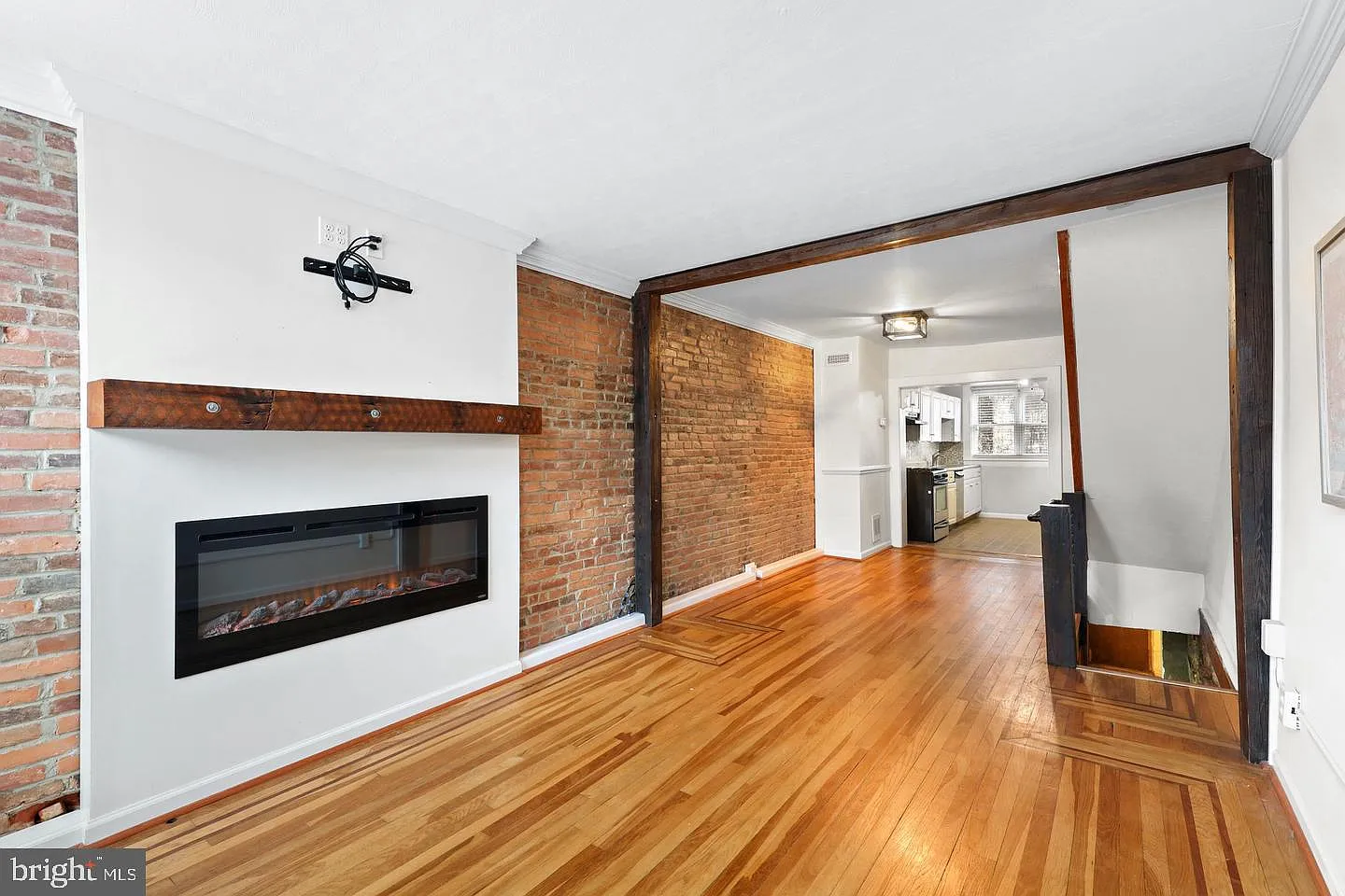 2 bed, 2.0 bath, 1081 sqft, $2,500 — Photo 3