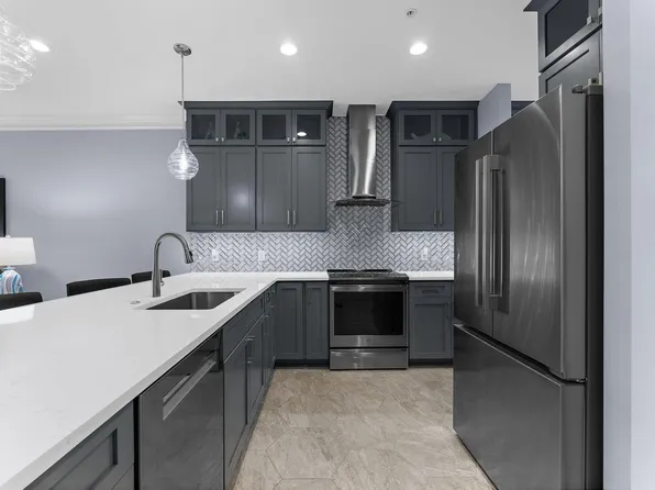 1604 Hopeman Ln, Mount Pleasant, SC 29466