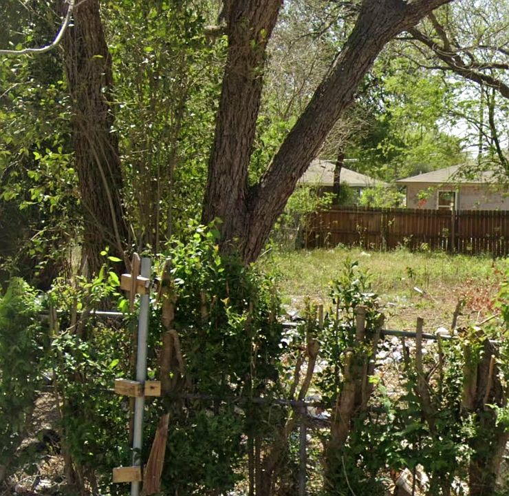 1st image of 542 Ferris