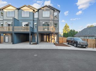 11193 SE Stark St, Portland, OR 97216
