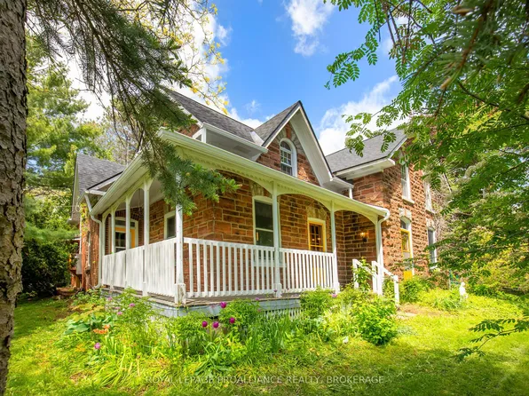 2345 Hughes Rd, Kingston, ON K7L 4V3
