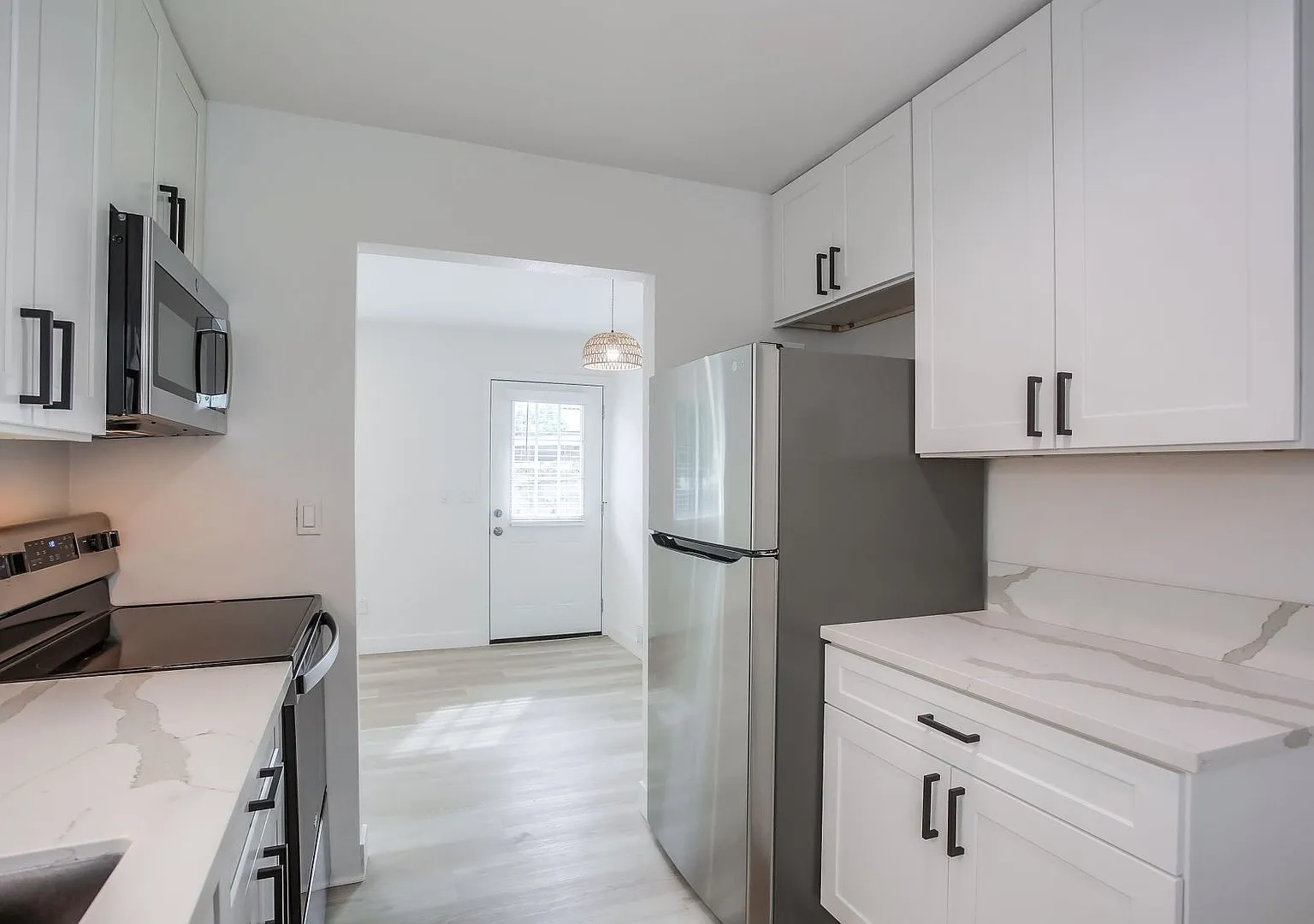 BMB - 265-267 Cedar — Photo 4