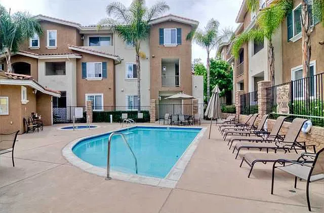 13045 Evening Creek Dr #43 — Photo 3