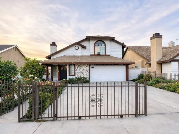 2036 Cherrytree Dr, Perris, CA 92571