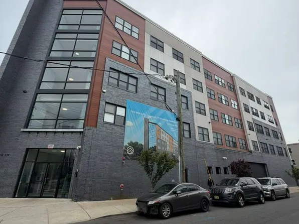 210 Spring St #210, Paterson, NJ 07503