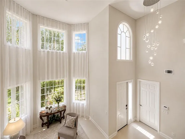 12667 Biscayne Ct — Photo 14