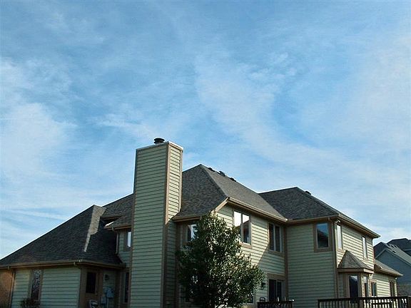 4th image of 11 Pipestone Dr
