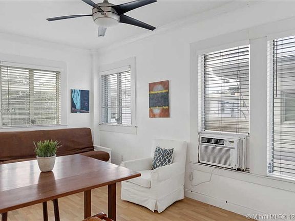3rd image of 842 Meridian Ave APT 2E
