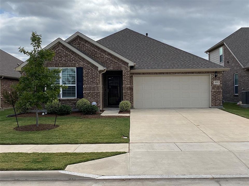 1st image of 4908 Meadow Falls Dr