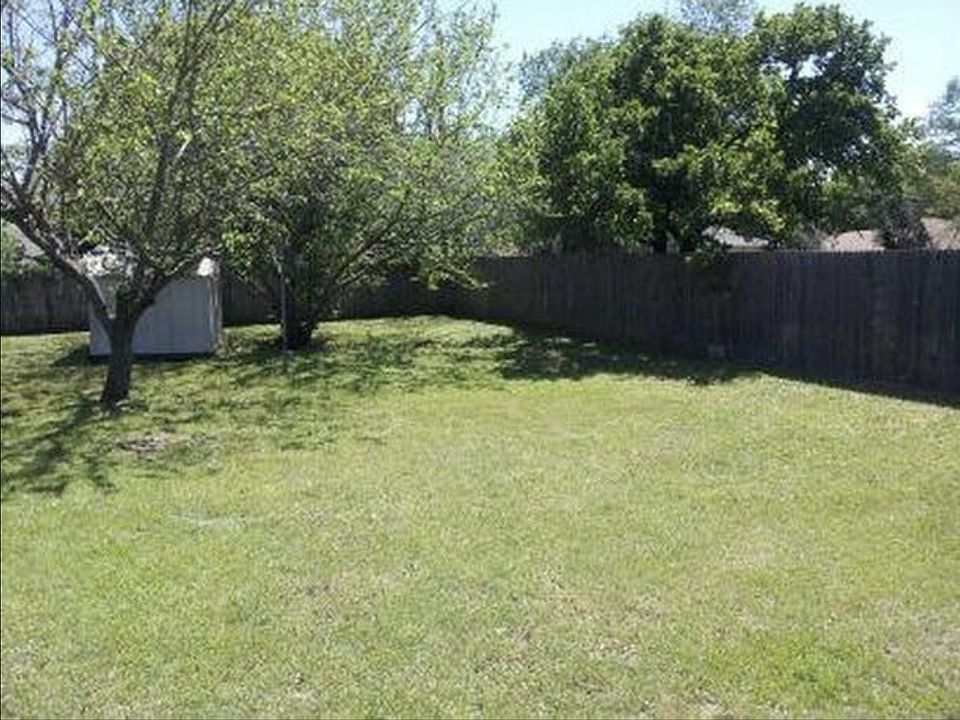 2nd image of 3504 Westgrove Dr