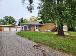 1735 Greene Ct, Aurora, IL 60506