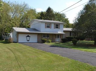 6361 Vermont St, Merrillville, IN 46410