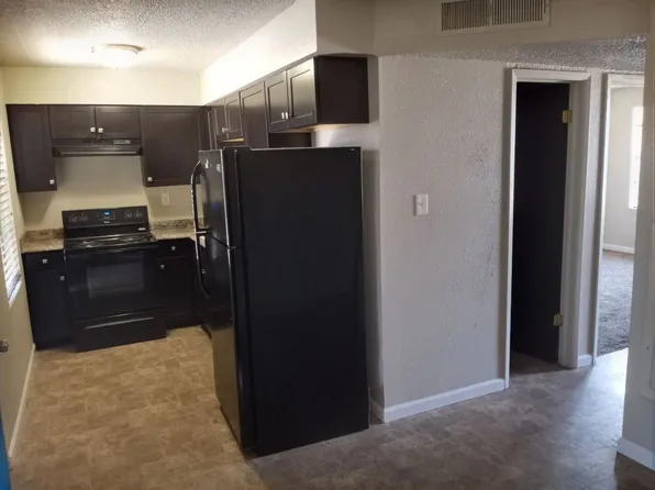 2115Viva, 2115 College St APT 24, Las Cruces, NM 88001