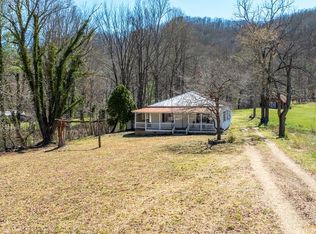 3852 Burningtown Rd, Franklin, NC 28734