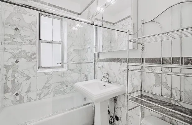 Rented by Zumper Inc | media 8