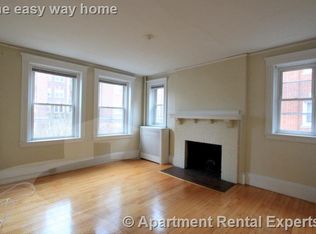 8 Craigie Cir #10, Cambridge, MA 02138