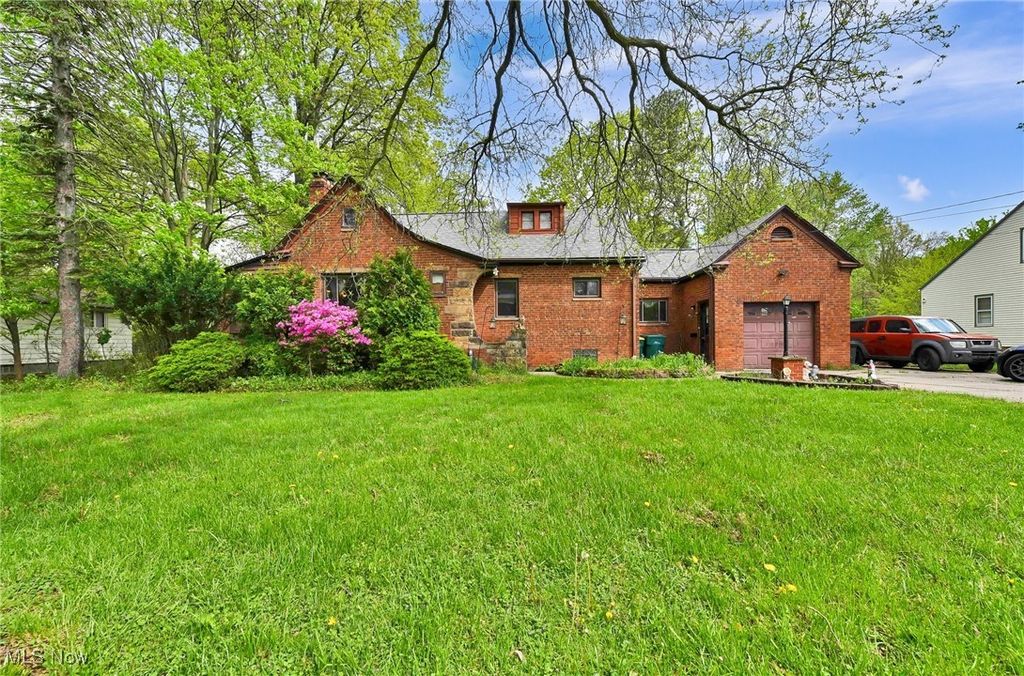 Real estate listing image