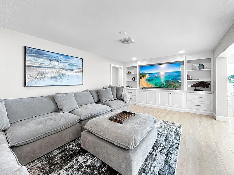 6331 4th Palm Point — Photo 4