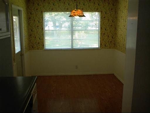 4th image of 6006 TOWN CREEK DR