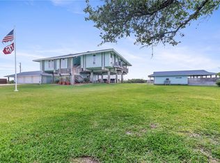 178 Smyth St, Port O Connor, TX 77982