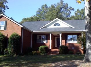 105 Emerald Dr, Athens, GA 30605