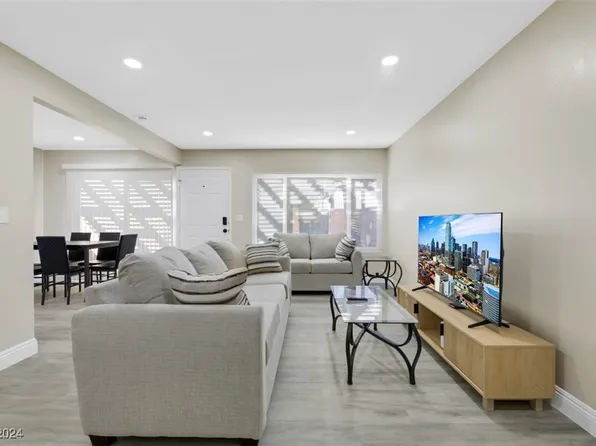 6630 Bubbling Brook Dr Unit B, Las Vegas, NV 89107