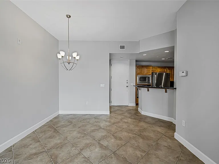 51 E Agate Ave #304 — Photo 25