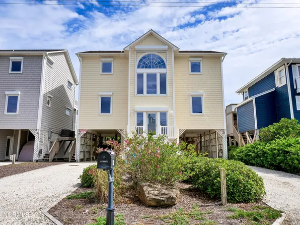 1103 Ocean Boulevard, Topsail Beach, NC 28445