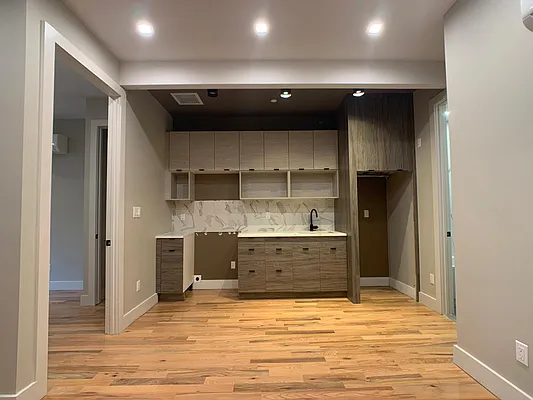 Rented by Yup Realty LLC | media 23