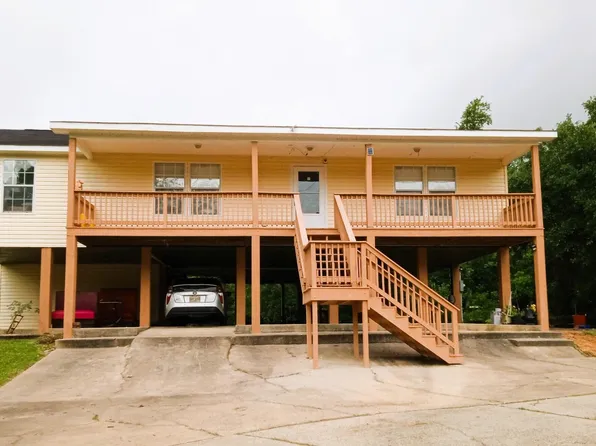 353 Market St, Pass Christian, MS 39571