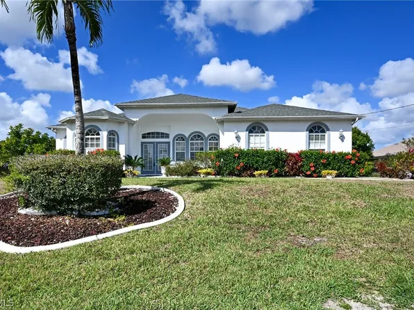 1324 SE 5th Pl, Cape Coral, FL 33990